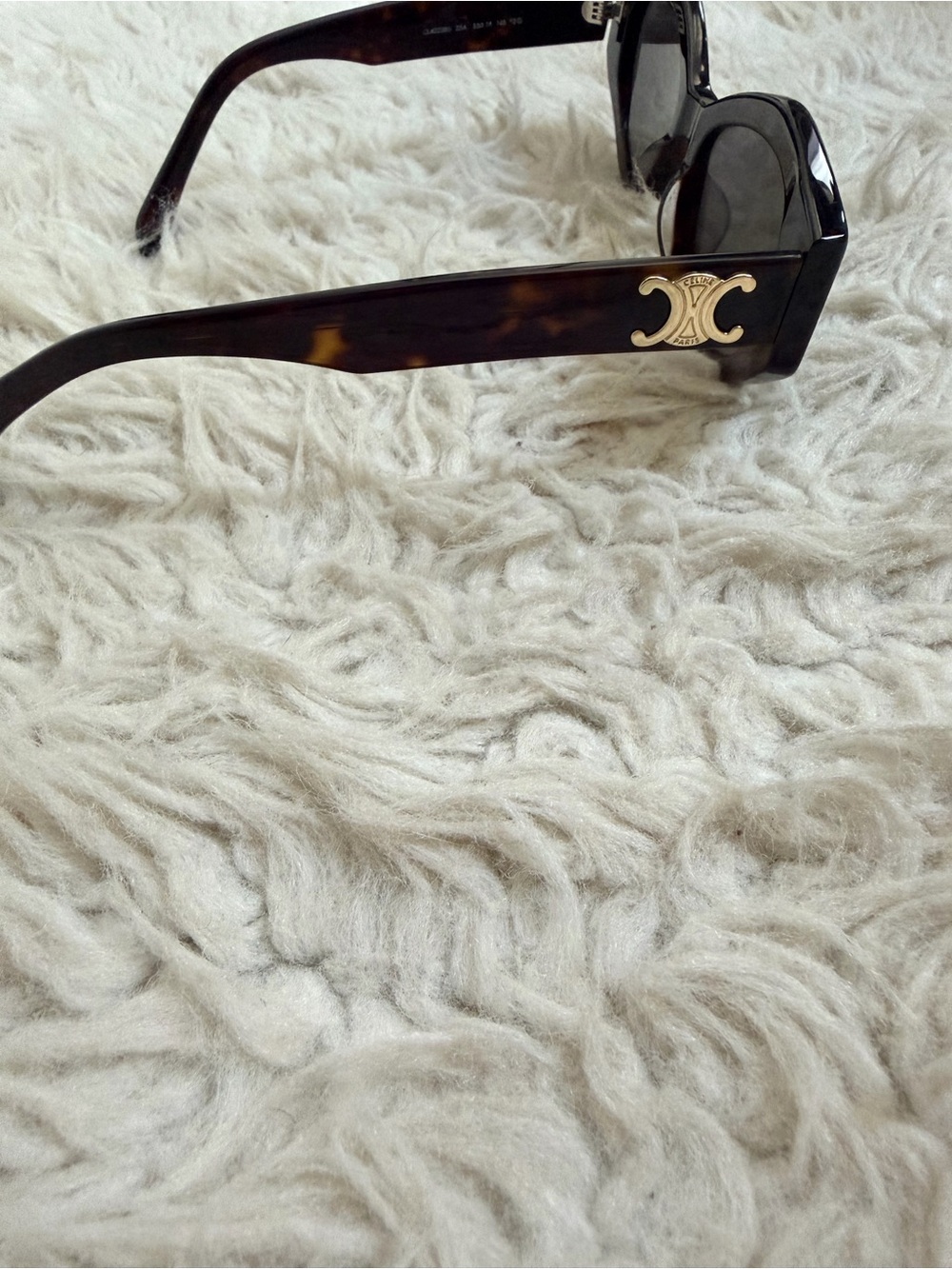 Celine Tortoise Triomphe Cat Eye Sunglasses - CL40238U - Picture 5 of 12